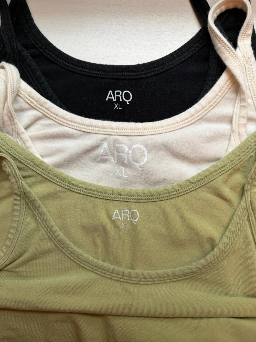 Arq - Crop Tank, Size XL (Bundle) - Picture 4 of 5